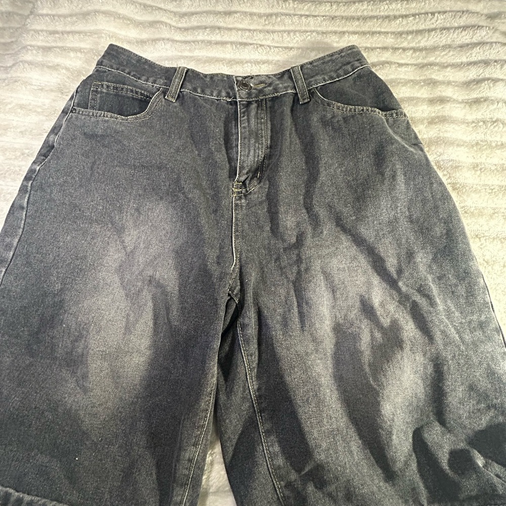 Gray Relaxed Fit Vintage Look Jeans